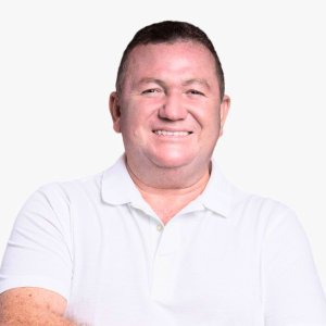 RÉGIO LUCIANO XAVIER ALVES